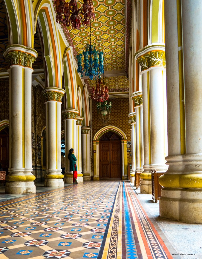 The courtyards were breathtaking. Also, I did not ask that girl to pose there.